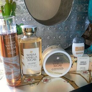 Bath and body Works, Warm Vanilla Sugar Gift Set Combo